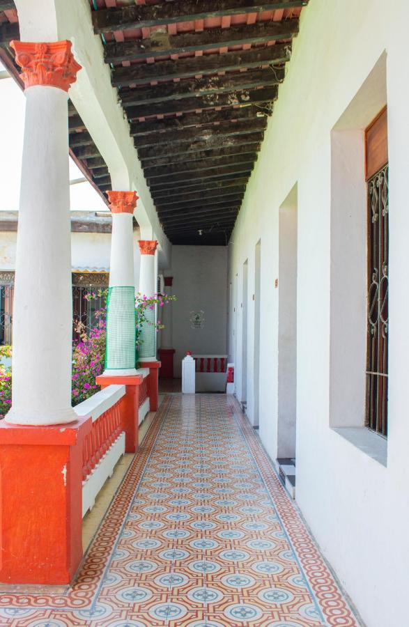 Hostal Maranatha Санта Марта Екстериор снимка